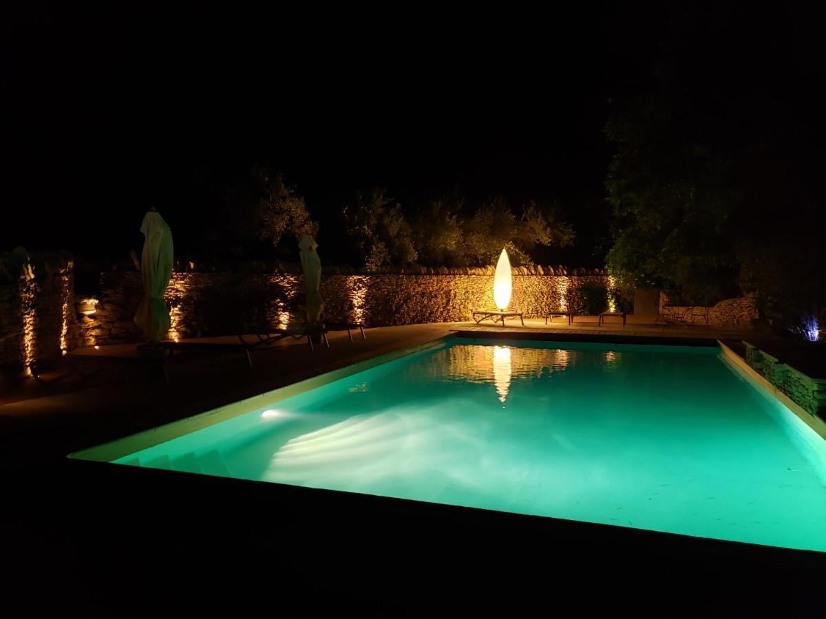 Appartamento Le Jas Des Parpaillous LʼIsle-sur-la-Sorgue Esterno foto